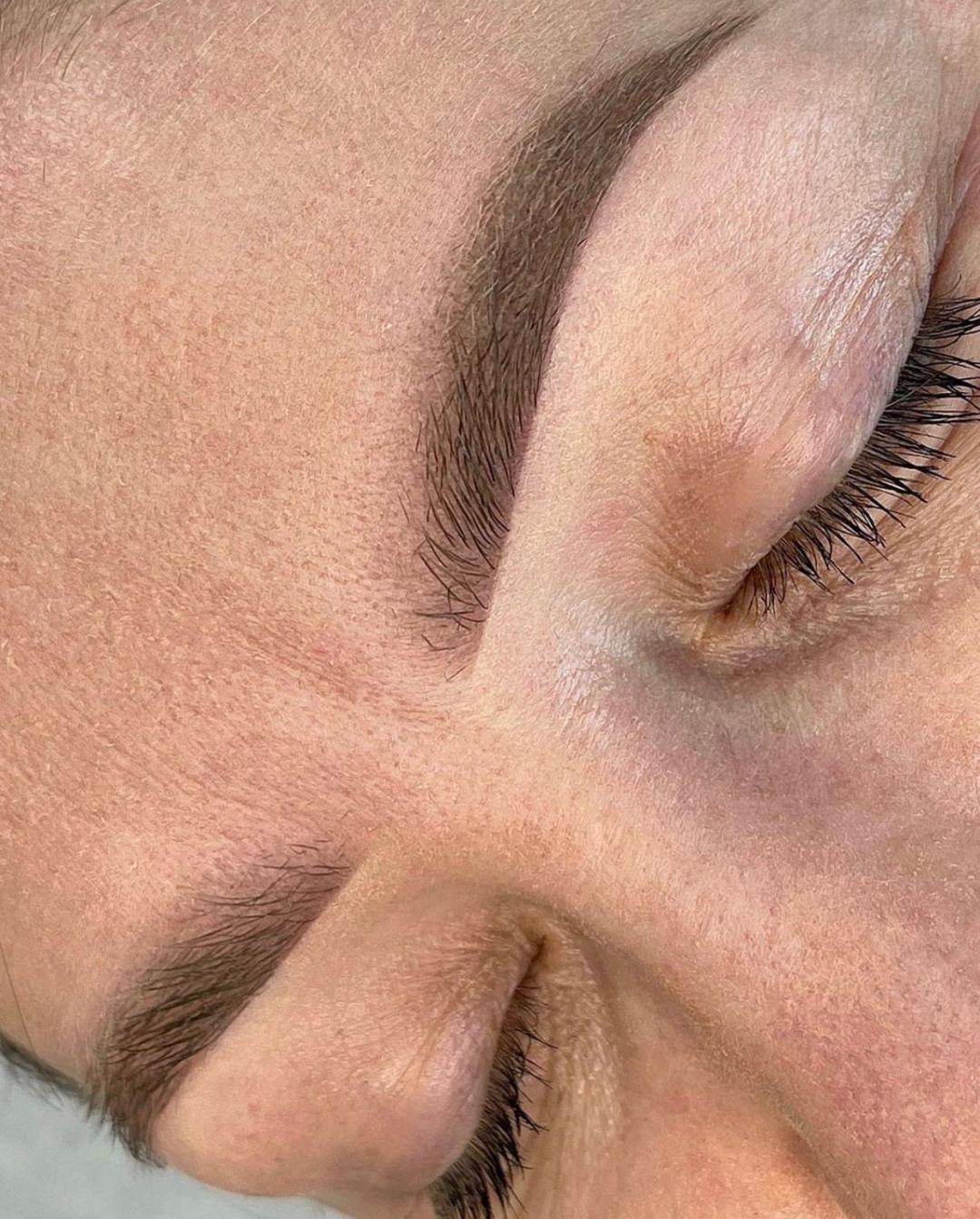 Trajna šminka - puder obrve - Maison Beauty, Beograd Trajna šminka Lice Trajna šminka, Beograd, Vračar, Čubura, Crveni krst