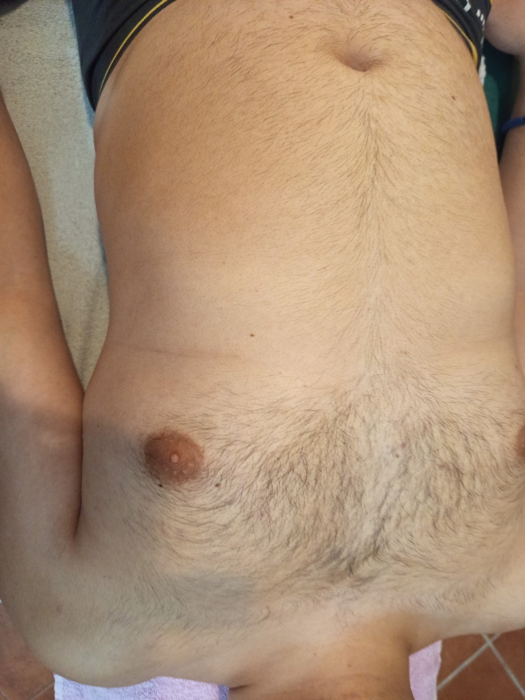 Relax body centar #zajecar Depilacija šećernom pastom Depilacija grudi + stomak šećernom pastom - za muškarce