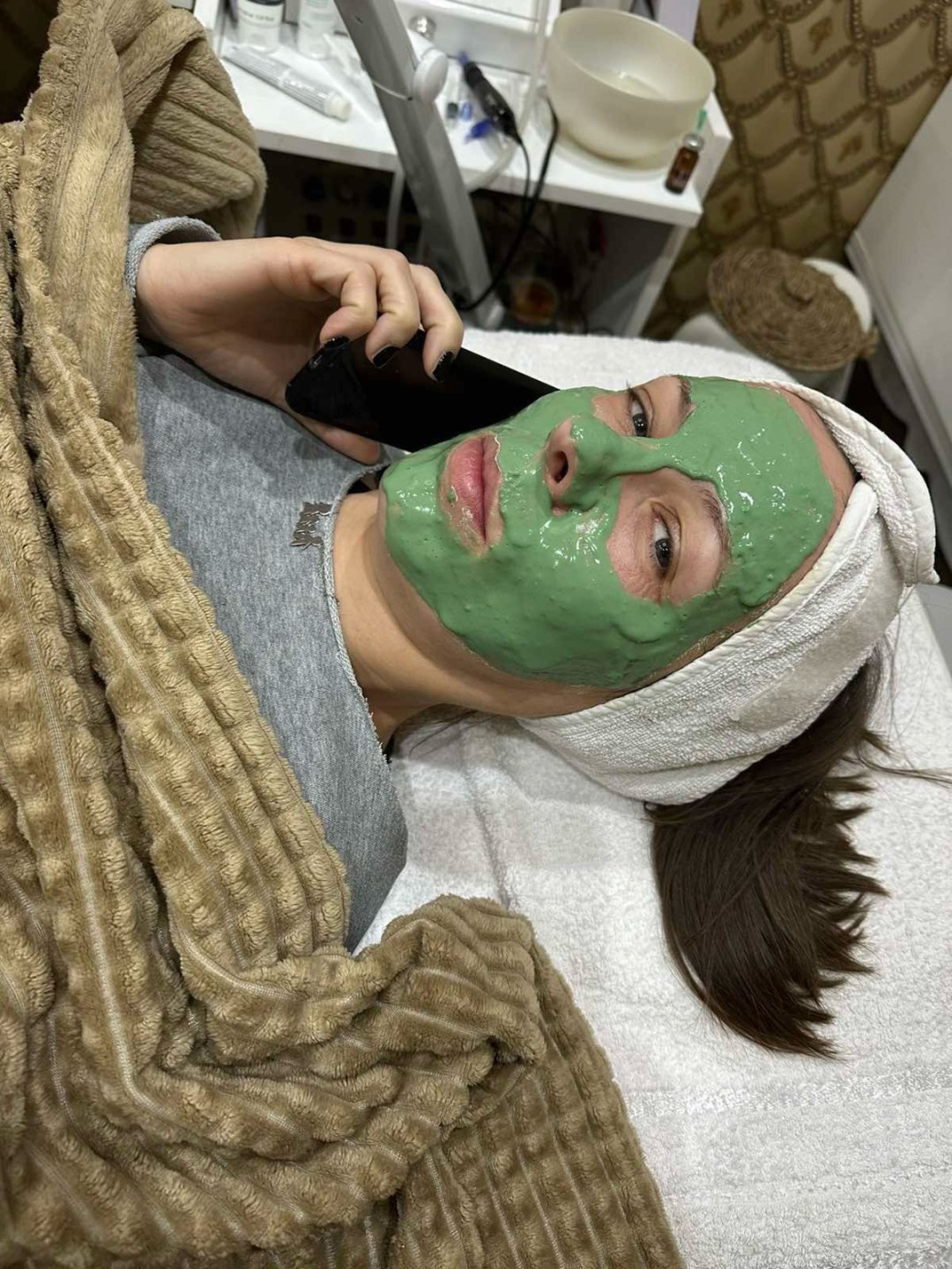 Baroque #beograd Lifting / zatezanje kože Lifting lica + serum / maska