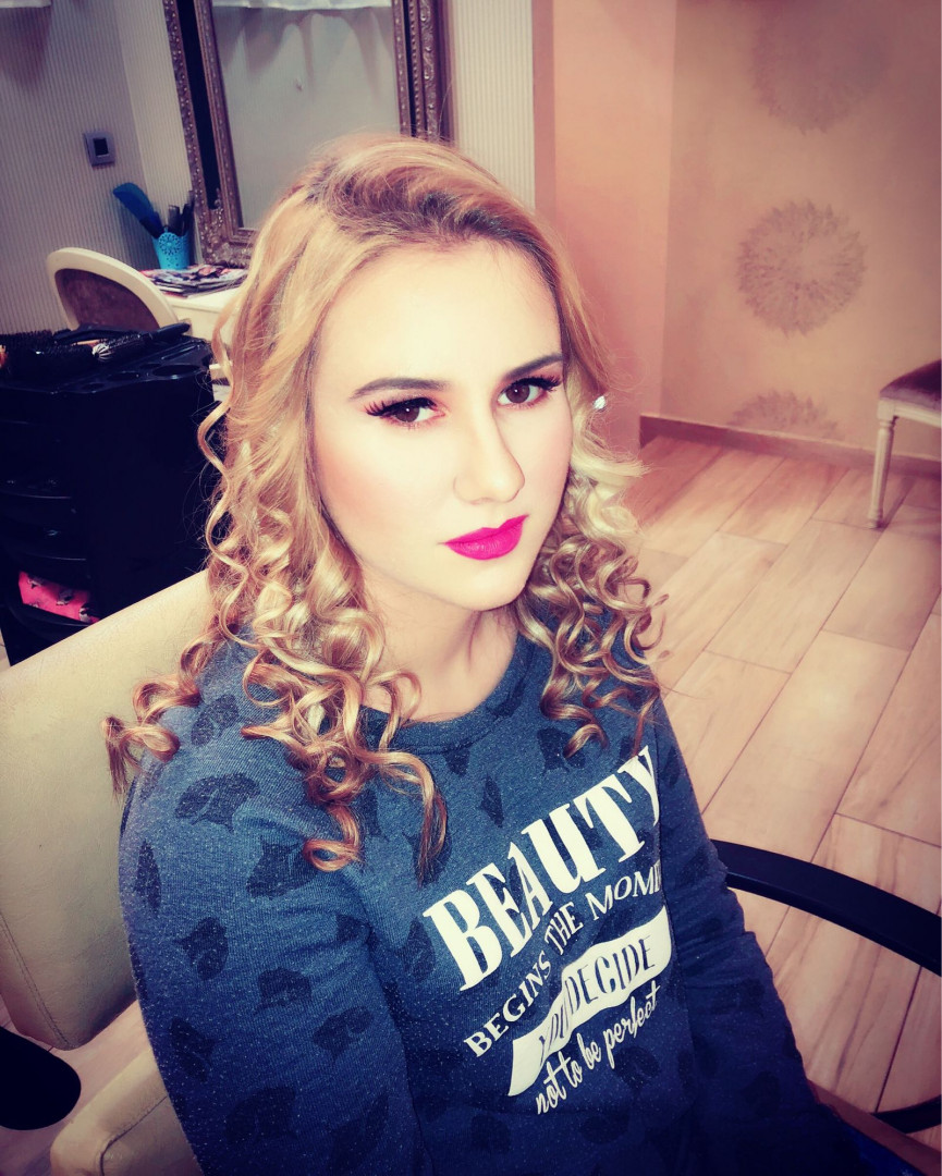 Bibi beauty centar #beograd Make-up / šminkanje Profesionalno šminkanje + veštačke trepavice