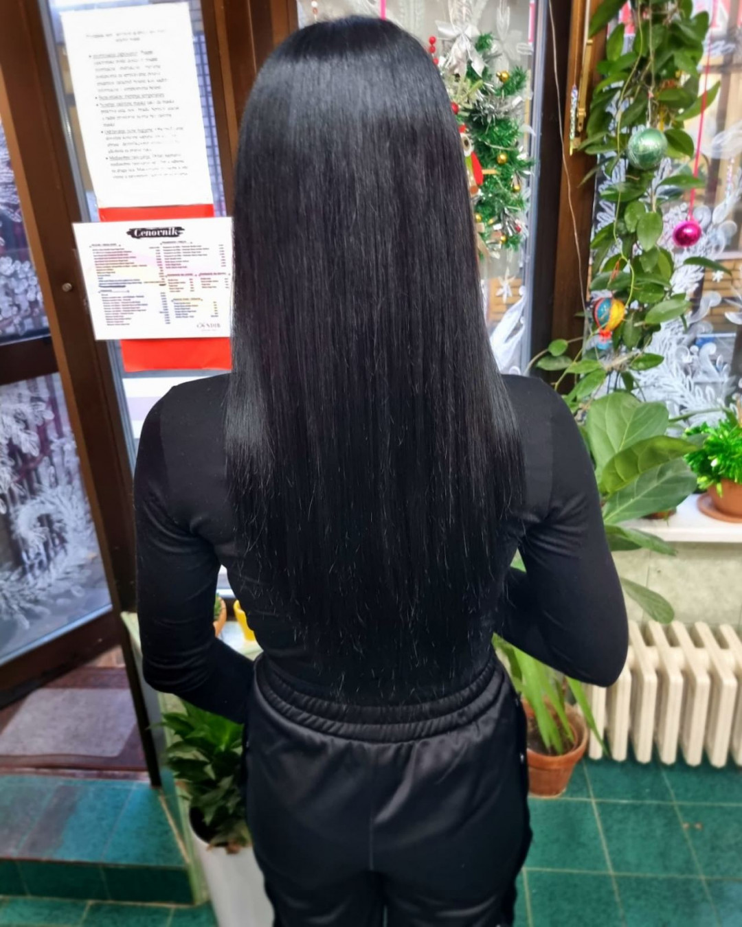 Farbanje cele dužine - ekstra duga kosa + feniranje - Candy S, Novi Sad Farbanje kose Frizerski saloni Farbanje kose, Novi Sad, Sajmište, Detelinara, Banatić