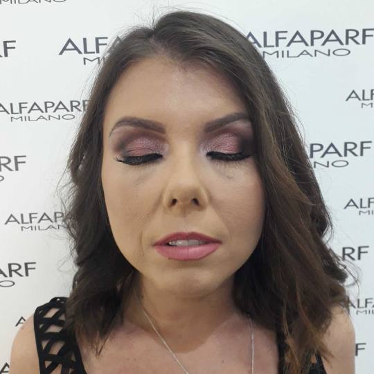 Alfaparf Studio Ada Mall #beograd Make-up / šminkanje Profesionalno šminkanje + veštačke trepavi