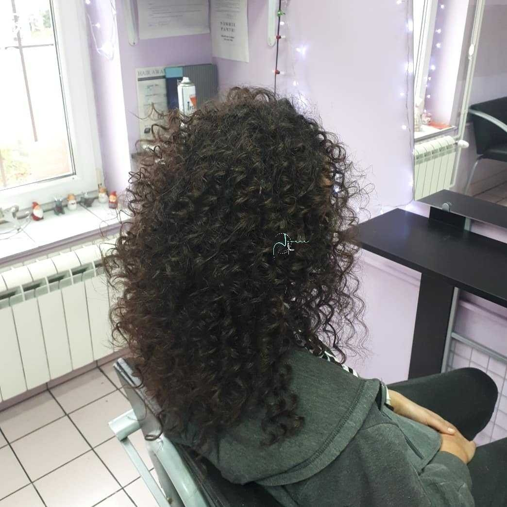 Jovana + #beograd Uvijanje, lokne i talasi Afro lokne - ekstra duga kosa