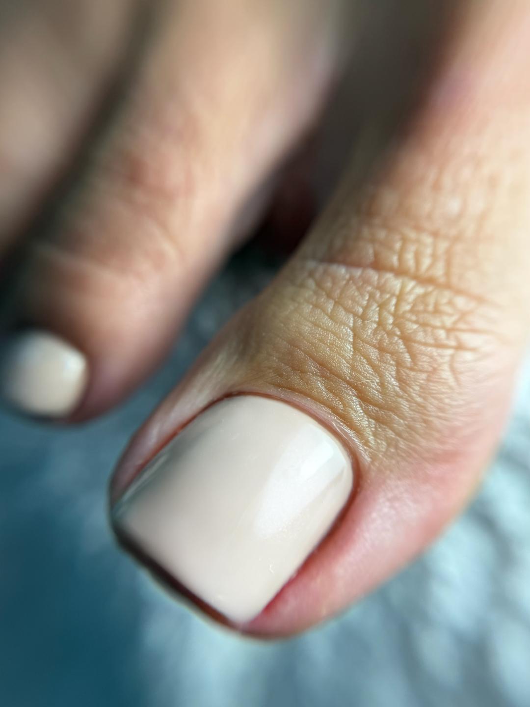 Mask #beograd Estetski pedikir Ruski pedikir + gel lak