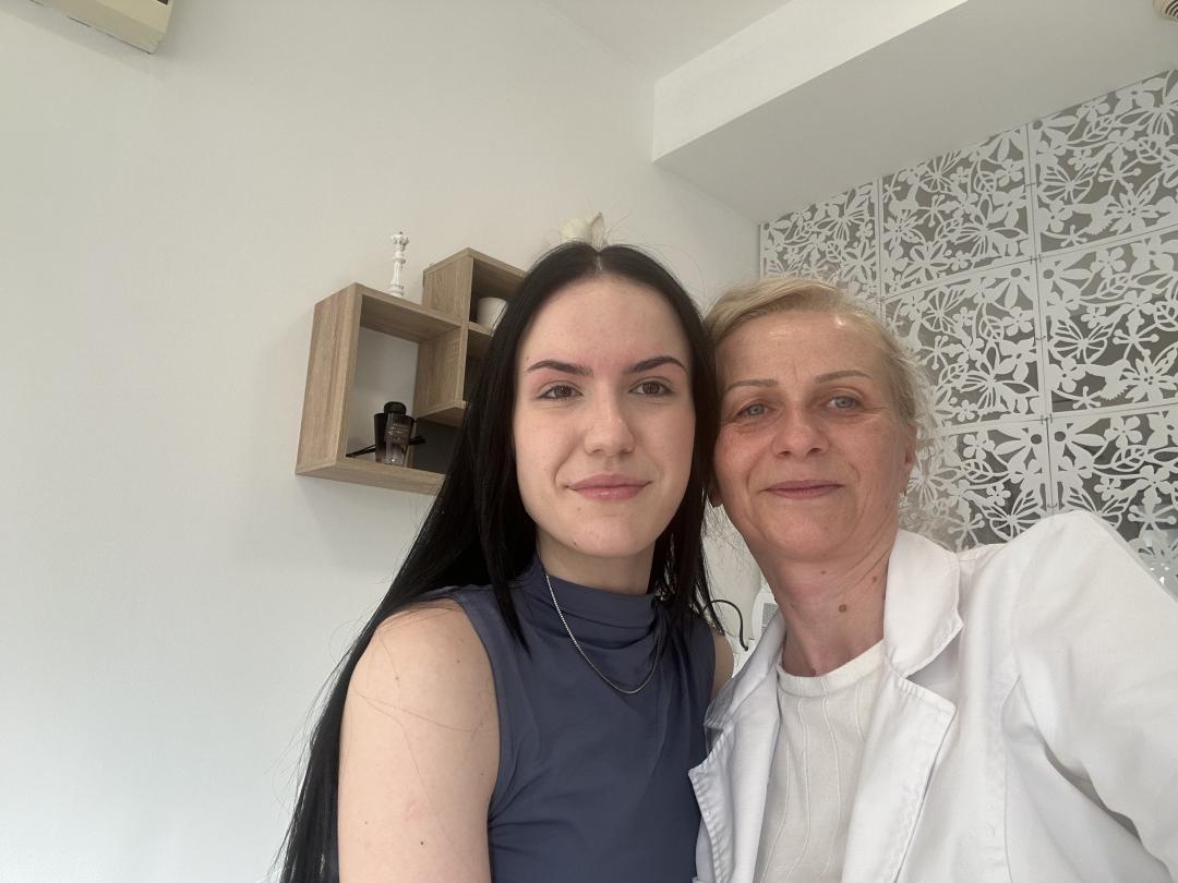 Oblikovanje obrva pincetom - Sandra estetik studio, Beograd Obrve Lice Obrve, Beograd, Banovo brdo