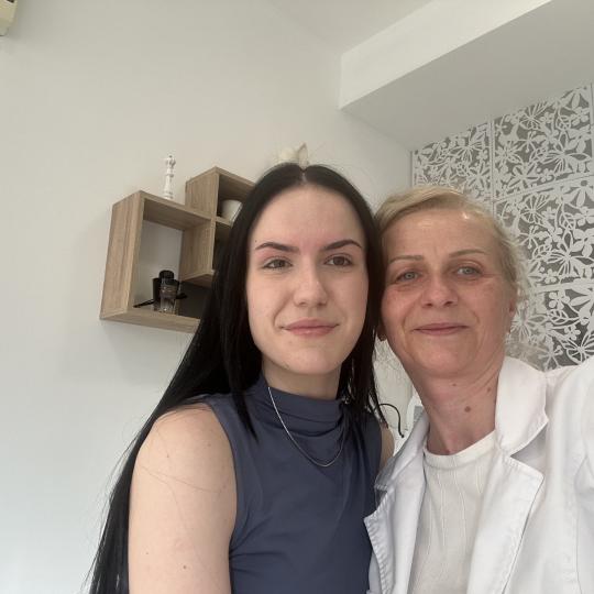 Sandra estetik studio #beograd Obrve Oblikovanje obrva pincetom Danas sam upoznala jednu divnu devoj