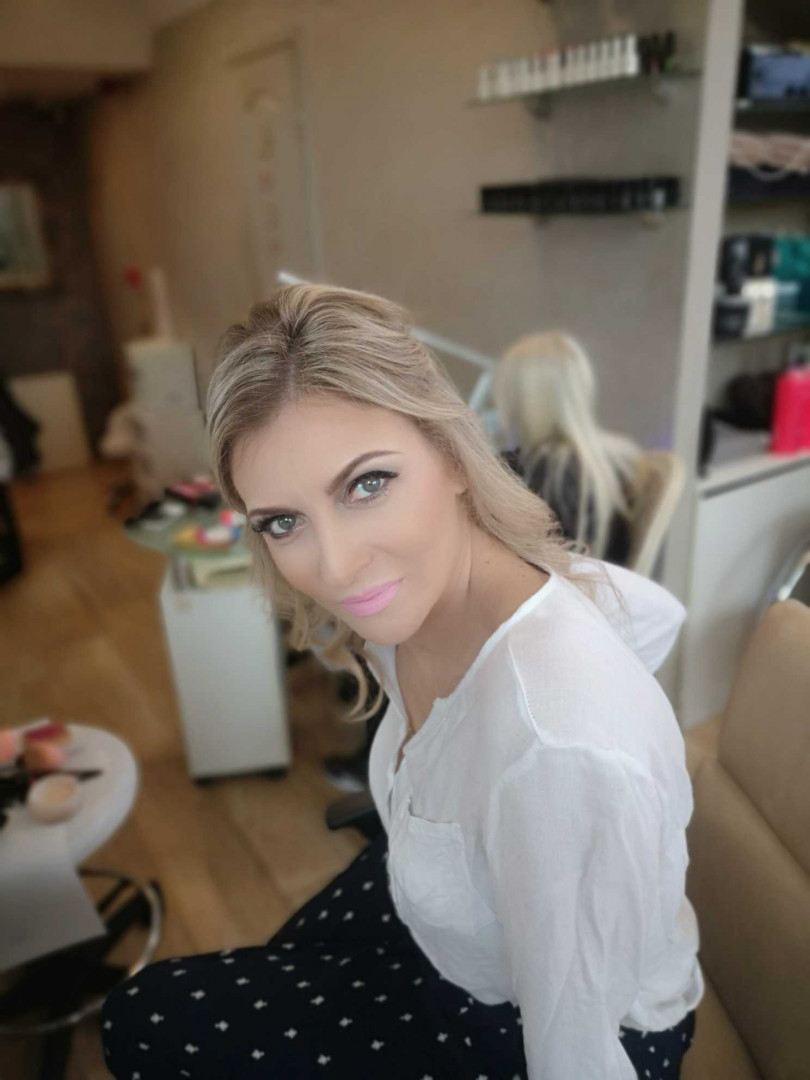 Bibi beauty centar #beograd Make-up / šminkanje Profesionalno šminkanje + veštačke trepavice