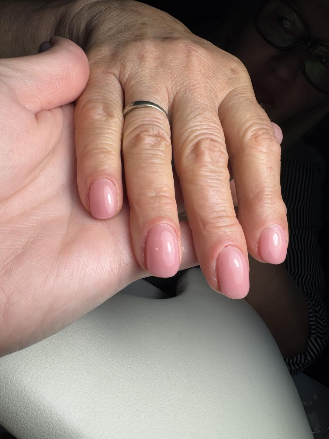 Izlivanje noktiju gelom - S dužina - Belle Ana, Beograd Izlivanje noktiju Nokti Izlivanje noktiju, Beograd, Vračar, Čubura, Crveni krst