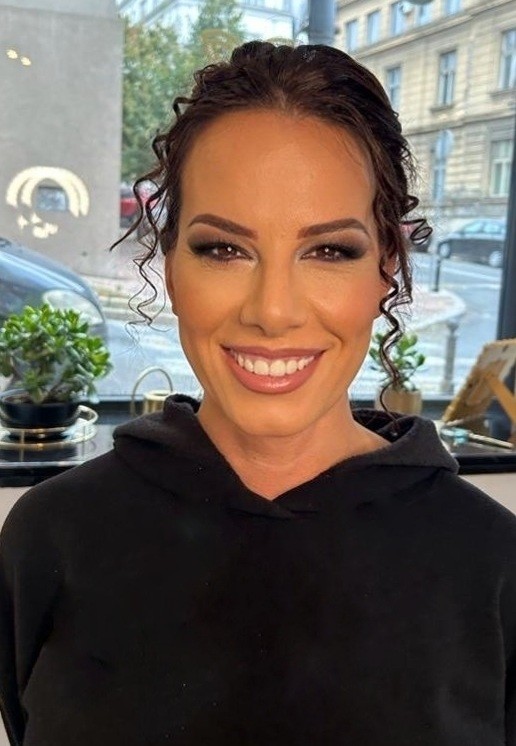 Esthetique Privé #beograd Make-up / šminkanje Profesionalno šminkanje + veštačke trepavice - večernja šminka