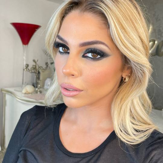 Malea - Dorćol #beograd Make-up / šminkanje Profesionalno šminkanje + veštačke trepavice - Jasm