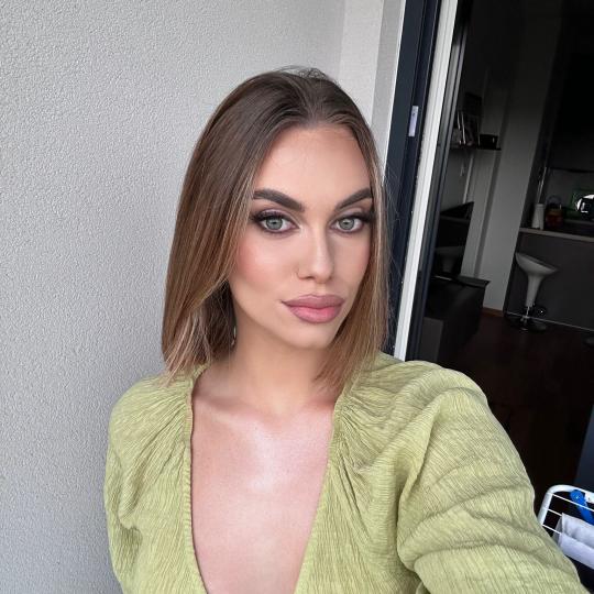 Aora #novisad Make-up / šminkanje Profesionalno šminkanje