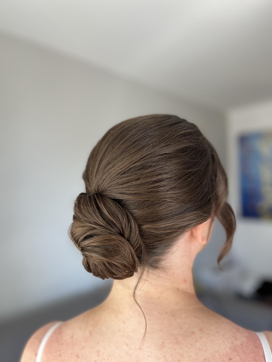 Svečana frizura - Pudra beauty, Beograd Svečane i frizure za svadbu Frizerski saloni Svečane i frizure za svadbu, Beograd, Centar, Stari grad, Dorćol
