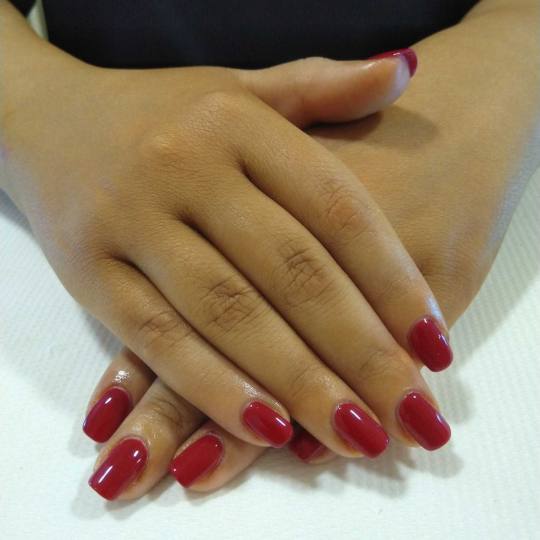 Diamond 555 #beograd Gel lak Gel lak Gel lak U cenu je uključeno skidanje prethodnog gel laka ukoli