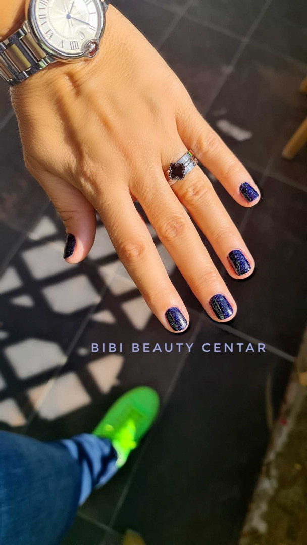 Korekcija gela - Bibi beauty centar, Beograd Korekcija noktiju Nokti Korekcija noktiju, Beograd, Banovo brdo