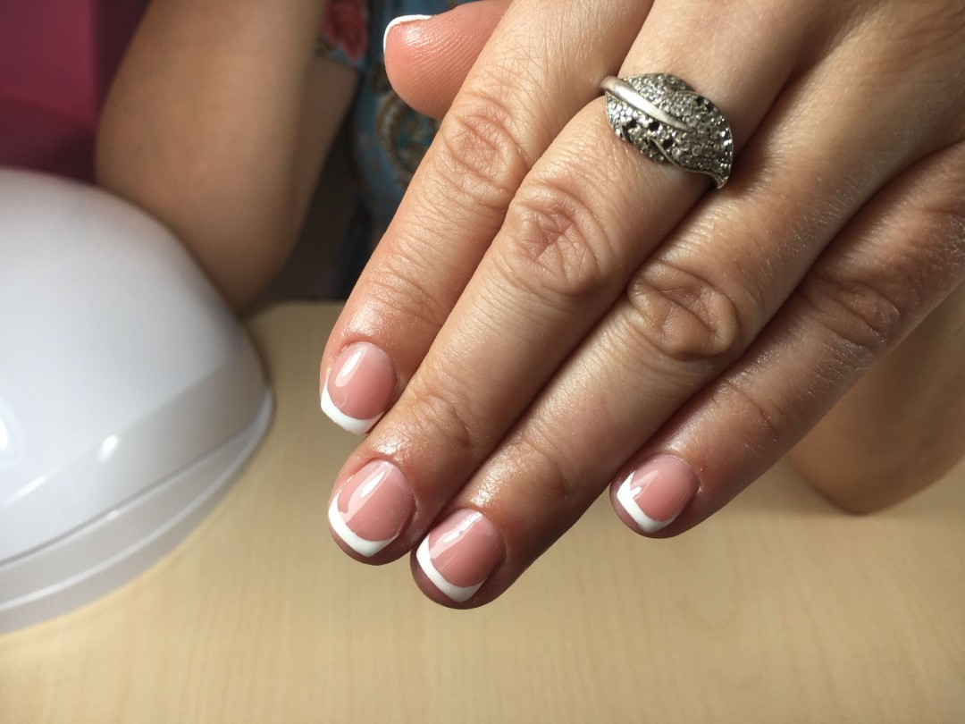 Fenix #beograd Gel lak Manikir + gel lak - rubber baza