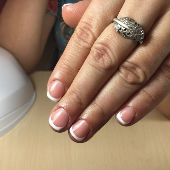 Fenix #beograd Gel lak Manikir + gel lak - rubber baza