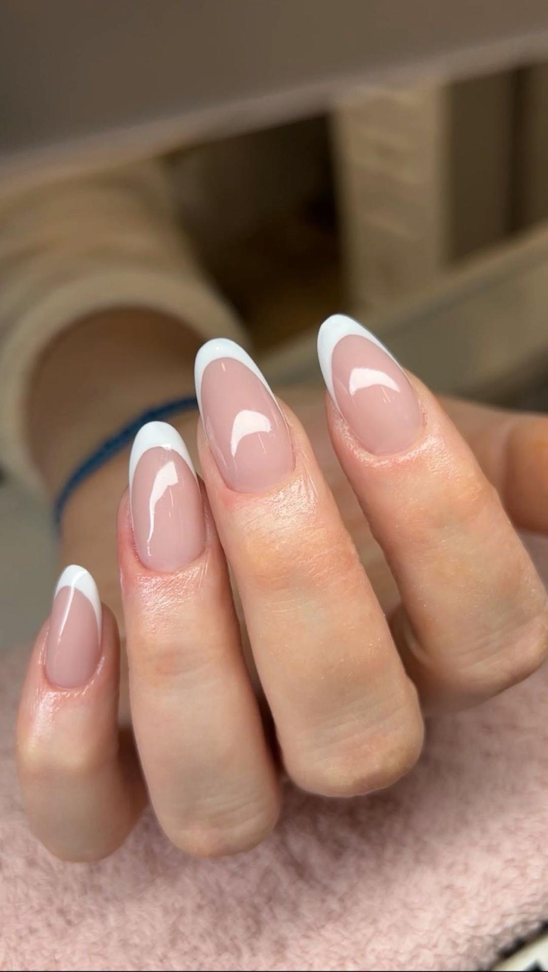 Bibi beauty centar #beograd Ukrašavanje noktiju Izlivanje noktiju + nail art