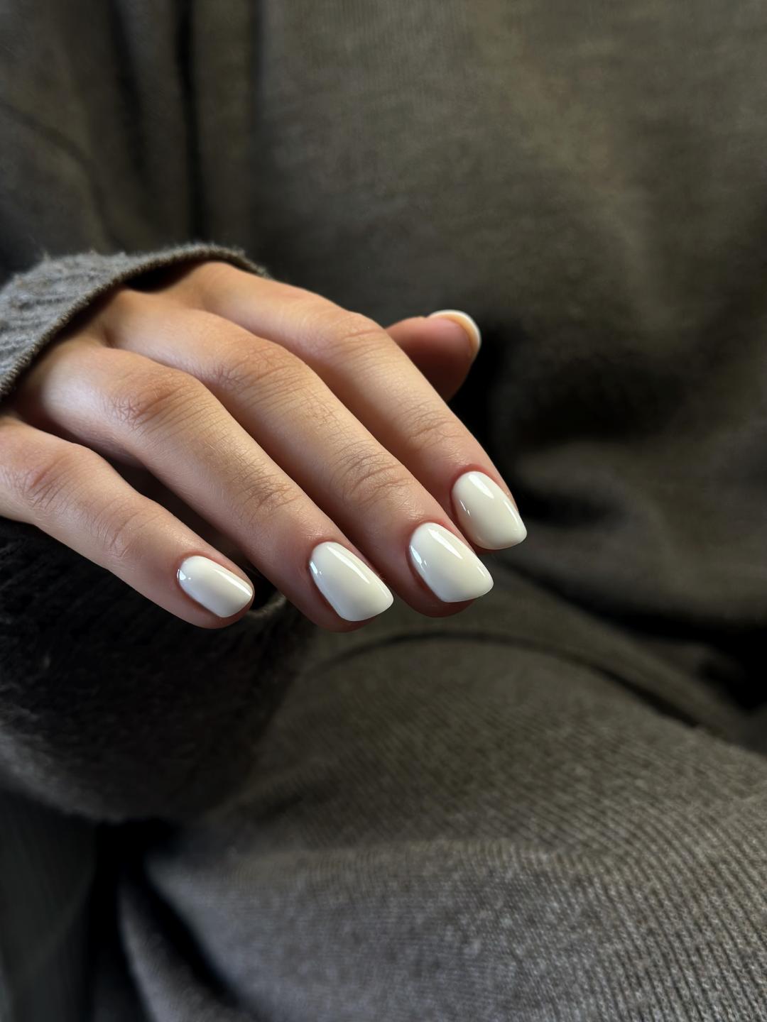 Lui beauty concept #beograd Manikir Manikir + gel lak - S dužina