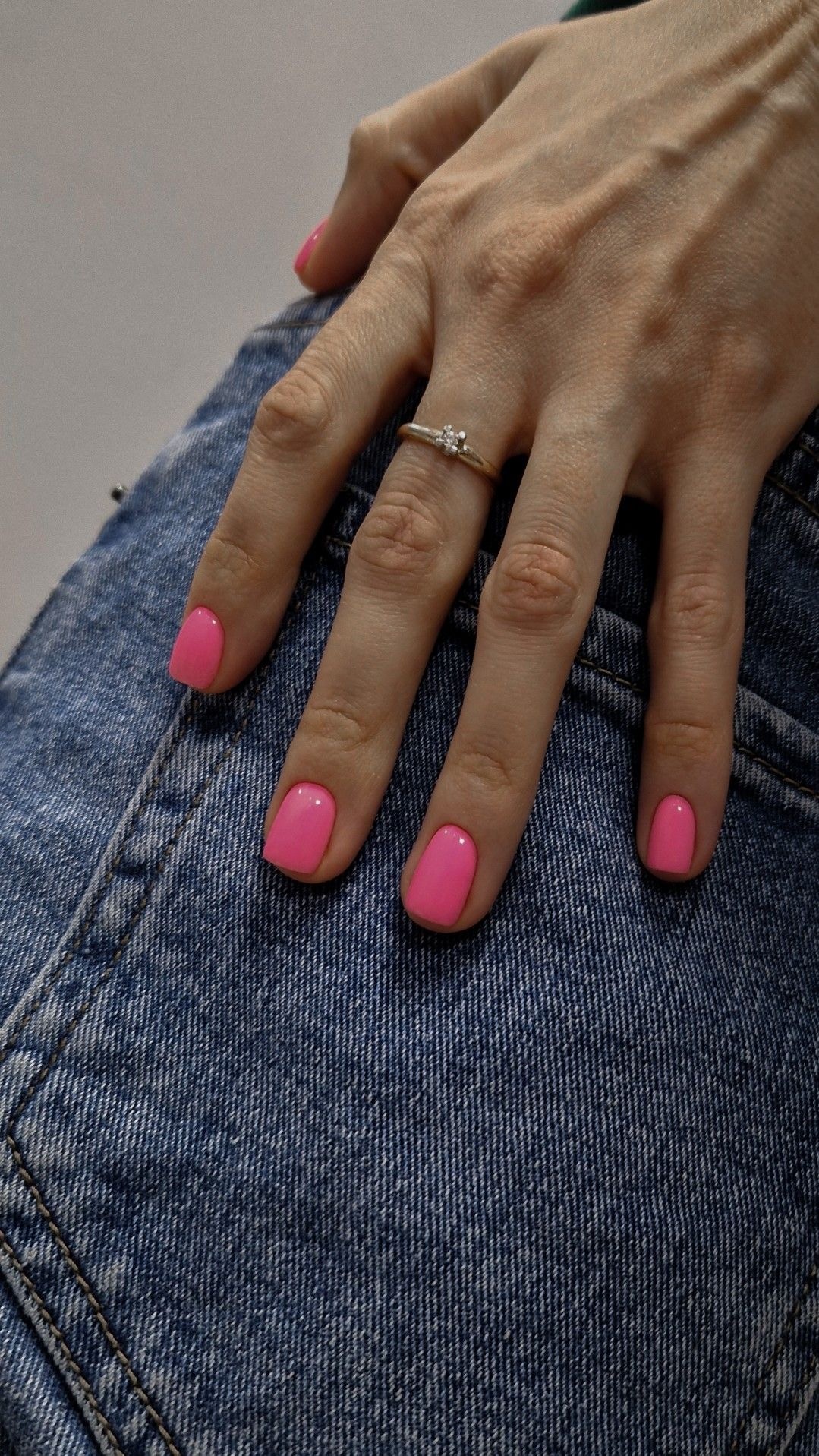 Moon Beauty Bar #beograd Gel lak Rubber baza / Gel lak - ruke