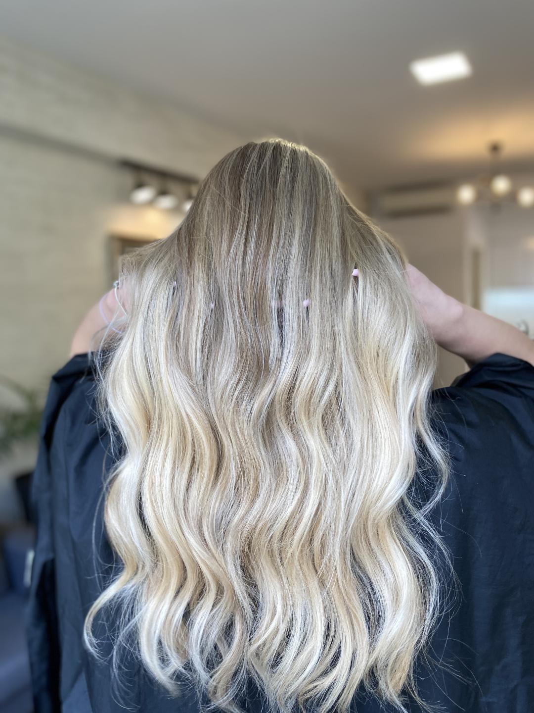 Balayage - duga kosa - Venom Tattoo&Beauty, Beograd Ombre, sombre, balayage Frizerski saloni i frizeri Ombre, sombre, balayage, Beograd, Konjarnik, Učiteljsko naselje