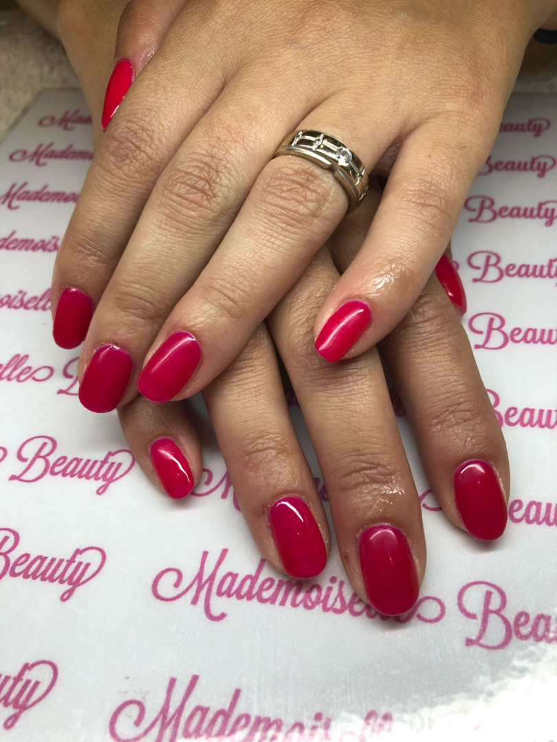 Mademoiselle Beauty #beograd Gel lak Gel lak - ruke sa aparatnim manikirom