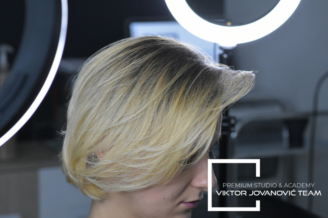 BEAUTY CENTER Viktor Jovanović #subotica Tretman rasta kose