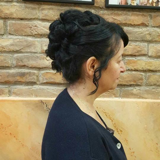 Hair Studio K1 #beograd Svečane i frizure za svadbu Pundja Svečana frizura - srednja dužina kose