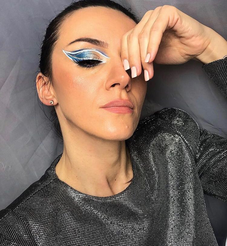 Profesionalno šminkanje + veštačke trepavice - sa profesionalnim puderima - Makeup Olja Grbić, Novi Sad Make-up / šminkanje Lice Make-up / šminkanje, Novi Sad, Rotkvarija, Podbara, Salajka