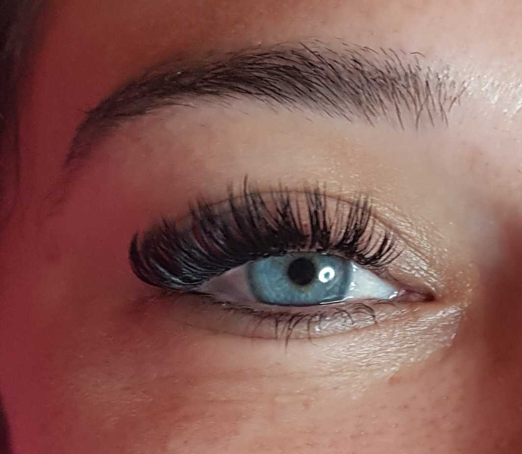 Nadogradnja svilenih trepavica - mega volumen - Perfecta, Beograd Nadogradnja trepavica Lice Nadogradnja trepavica, Beograd, Centar, Stari grad, Dorćol