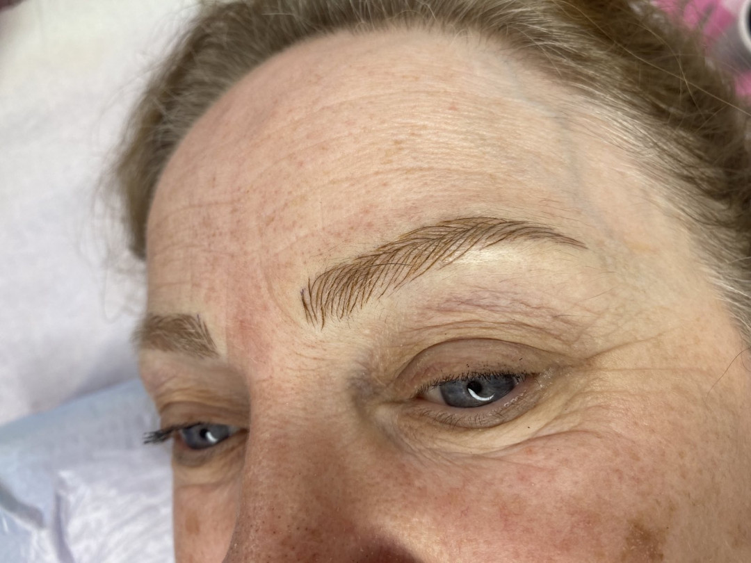 Vali&Nađa #novisad Obrve Japansko iscrtavanje obrva by PHI BOLD BROWS ARTIST