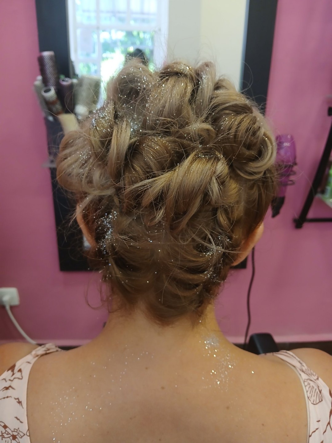 Sv. Mina, Beograd LookBook