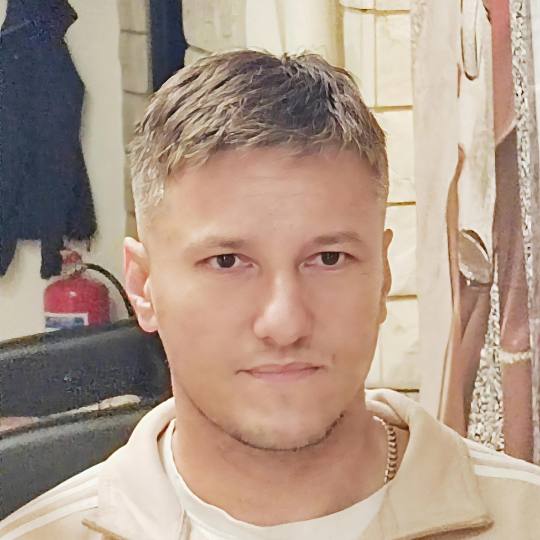 Ošiš #beograd Muško šišanje Muško šišanje - klasično Muški frizeri