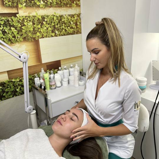 Iva Beauty Lab #beograd Tretman lica Higijenski tretman lica +FITOPILING