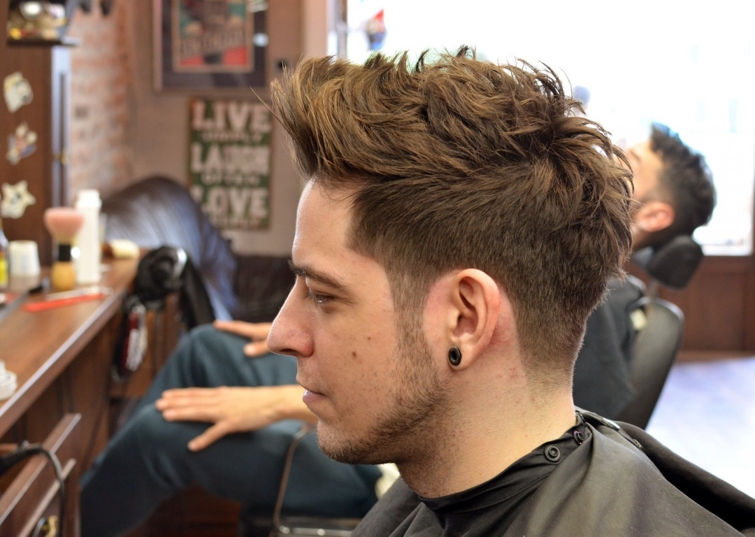 OldBoy Barbershop #beograd Muško šišanje Muško šišanje + korekcija brade