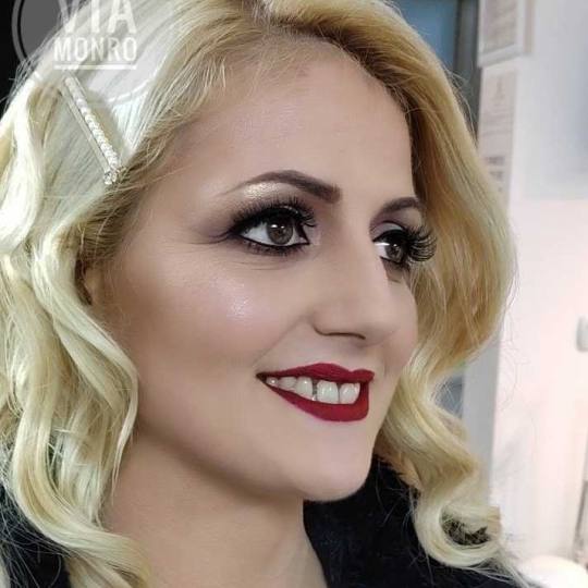 Andre Art #nis Make-up / šminkanje Profesionalno šminkanje + veštačke trepavice