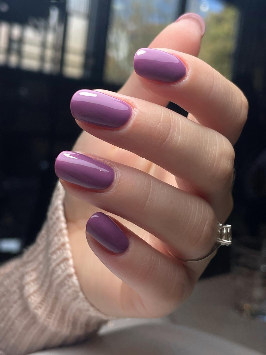 Gel lak / rubber baza - Nails Studio, Beograd Ojačavanje noktiju Nokti Ojačavanje noktiju, Beograd, Banovo brdo