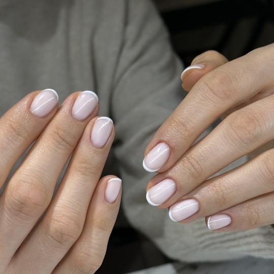 Beauty Cocktail #beograd Ojačavanje noktiju Ojacavanje rubber bazom - kratki