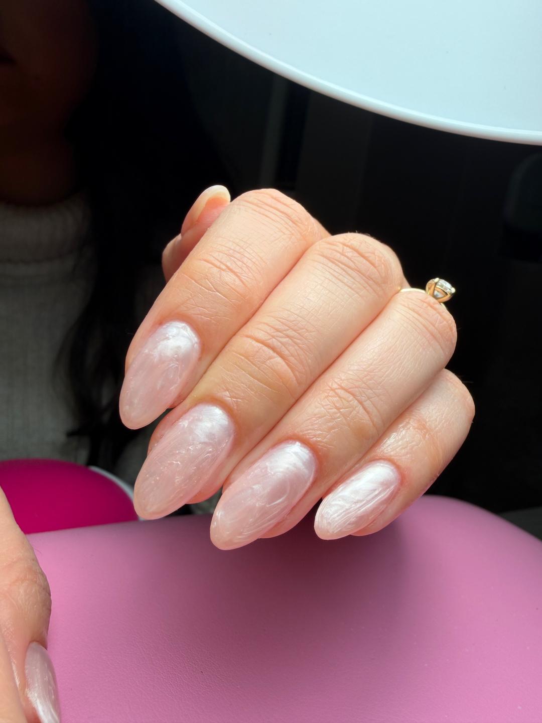 Beauty room Zvezdara #beograd Korekcija noktiju Korekcija noktiju