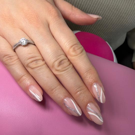 Beauty room Zvezdara #beograd Korekcija noktiju Korekcija noktiju