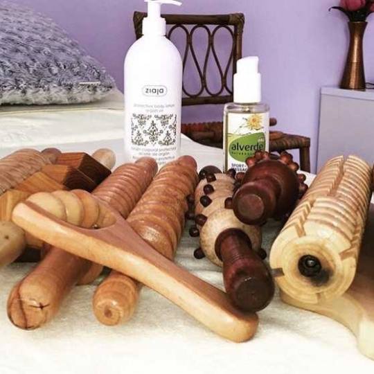 Tutti Beauty #beograd Anticelulit masaža Maderoterapija nogu - 30 minuta Anticelulit masaža madero