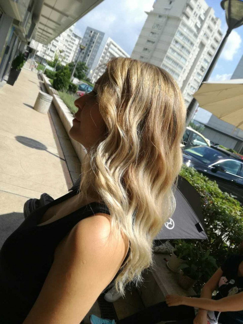 Attitude hair salon #beograd Farbanje kose
