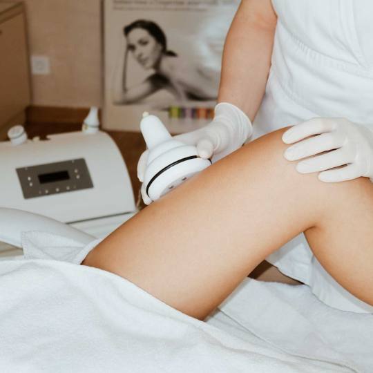 Beautique spa #beograd Radiotalasni i ultrazvučni tretmani Liftng radio talasima je tretman kojim 