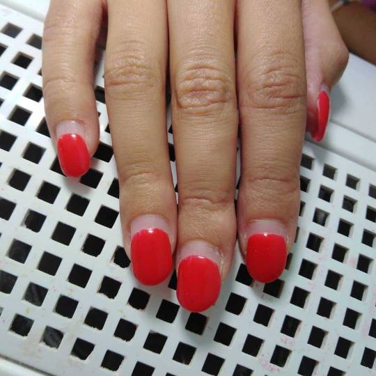Bella Donna #nis Gel na prirodnim noktima
