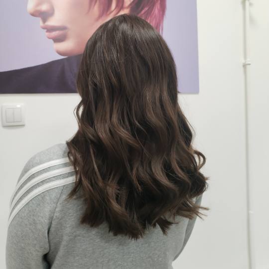 Jerry Hair #beograd Žensko šišanje Lokne / talasi / cik cak - duga kosa Talasi kupastim figarom.