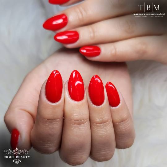 Right Beauty #beograd Gel lak Ojačavanje noktiju gelom dužina 2 - kod Teodore