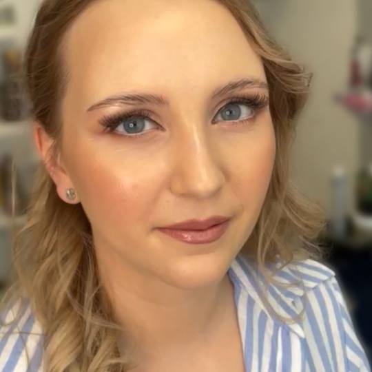 Beauty in Style DM #novisad Make-up / šminkanje Profesionalno šminkanje - bez trepavica