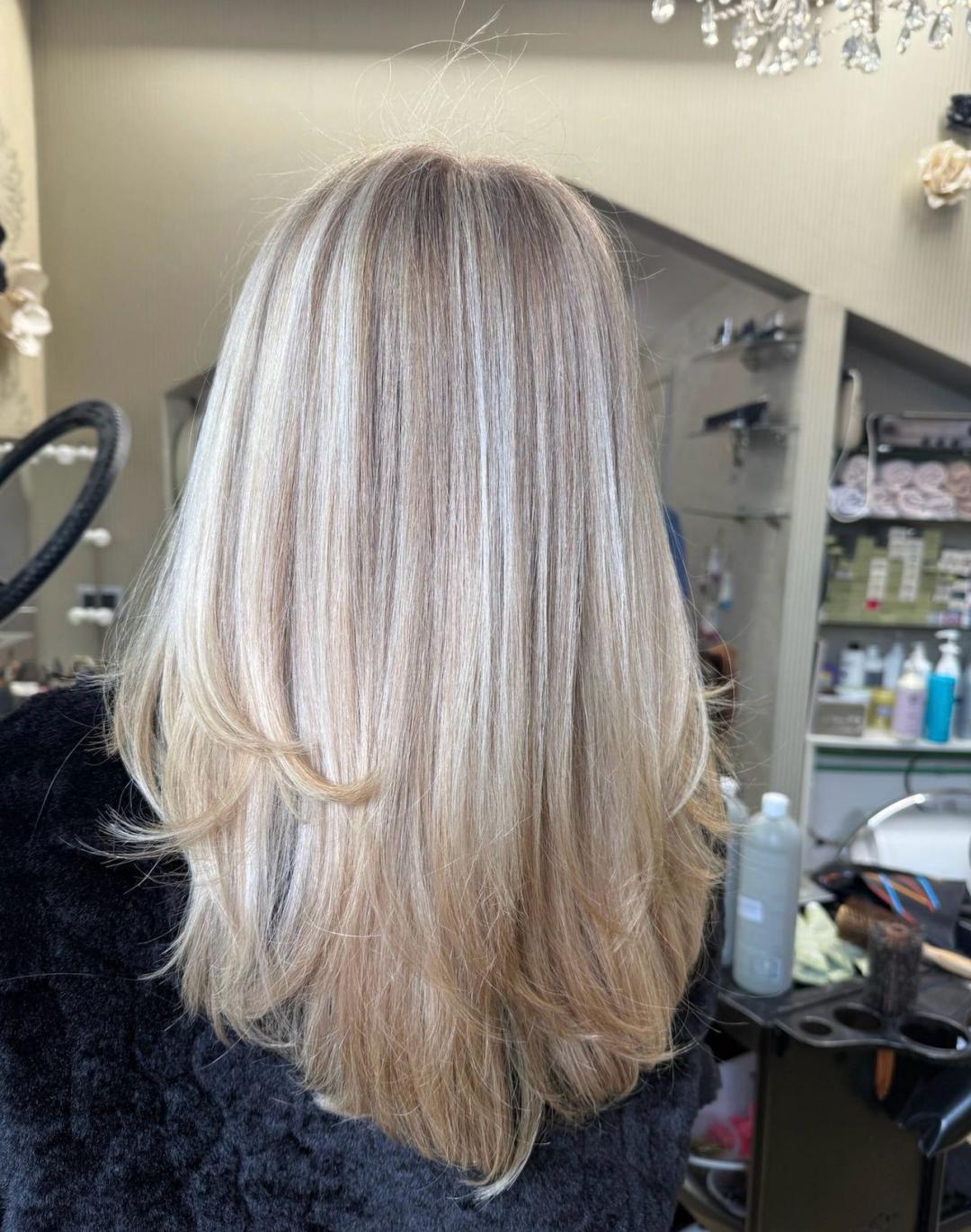 Pramenovi na foliju u 1 / 2 boje / blanšem + olaplex+ preliv - duga kosa - Bibi beauty centar, Beograd Pramenovi Frizerski saloni Pramenovi, Beograd, Banovo brdo