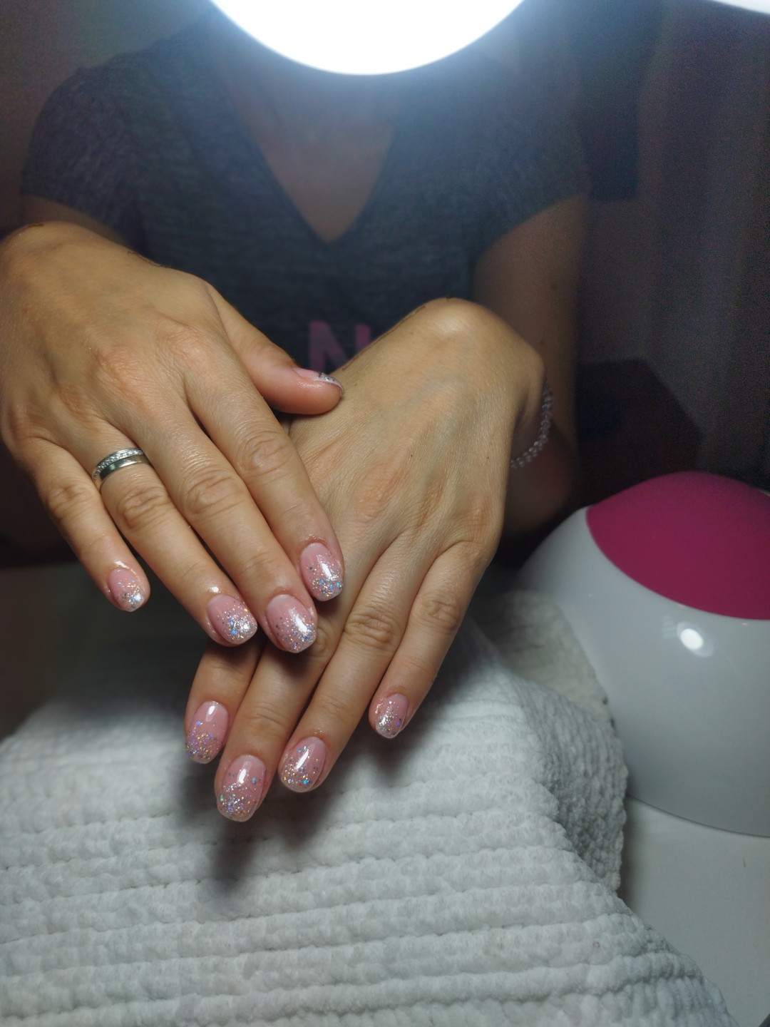 Ojačavanje noktiju S dužina korekcija - Studio Diva Lux, Niš Ojačavanje noktiju Nokti Ojačavanje noktiju, Niš, Medijana