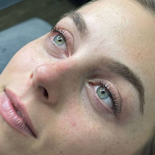 44. Beauty Concept #beograd Trepavice Lash lift + Golden Glow