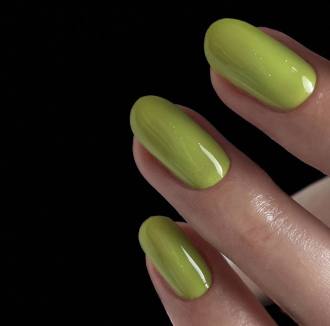 Doll's Code #novisad Izlivanje noktiju Gel lak / rubber baza